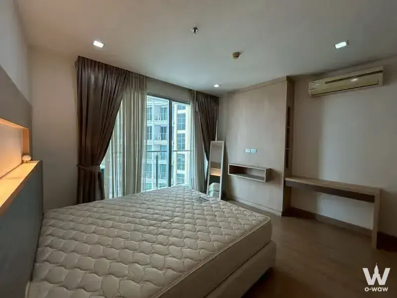Condo with 1 bedroom for rent at Sky Walk Residences — photo 3 of 5