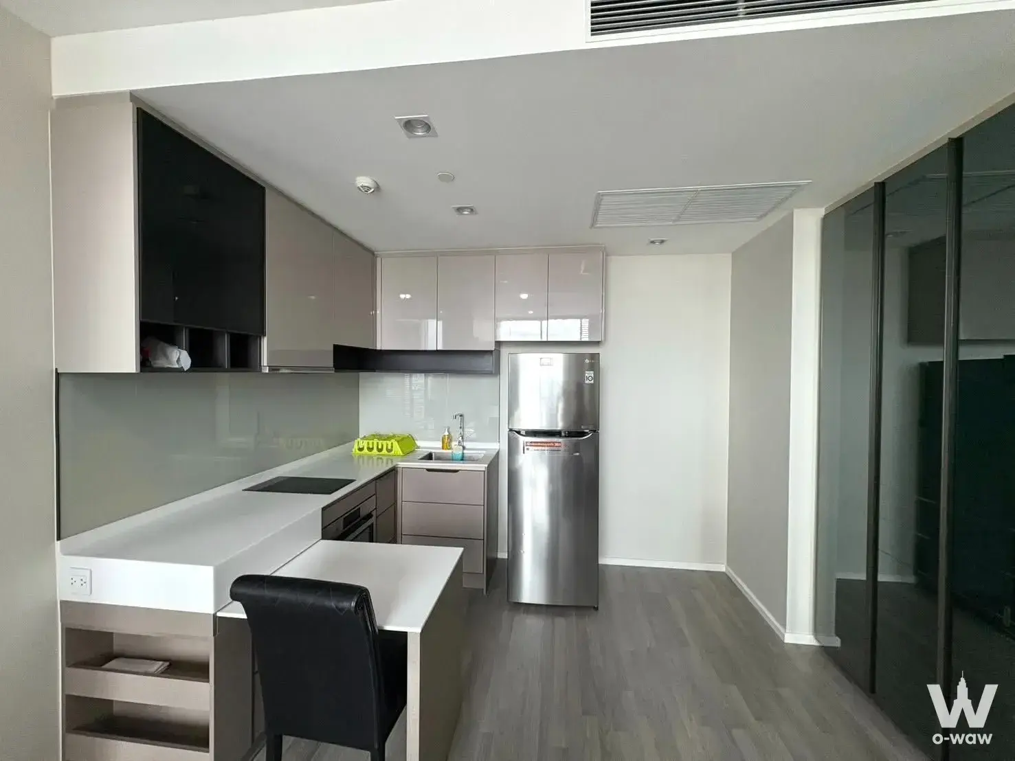 Condo with 1 bedroom for rent at 333 Riverside — photo 2 of 5