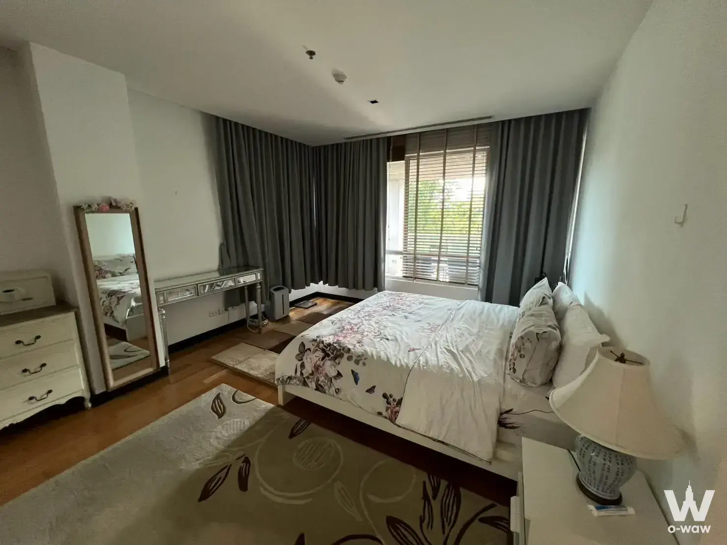 Condo with 3 bedrooms for sale at The Lofts Yennakart — photo 3 of 5