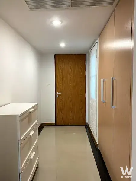 Soi Sukhumvit 52, Bang Chak Subdistrict, Phra Khanong District, Bangkok 10260