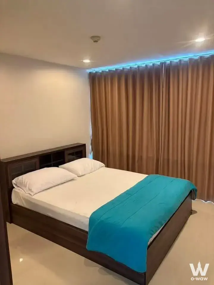 Condo with 2 bedrooms for rent at The Raffles Condominium — photo 2 of 5