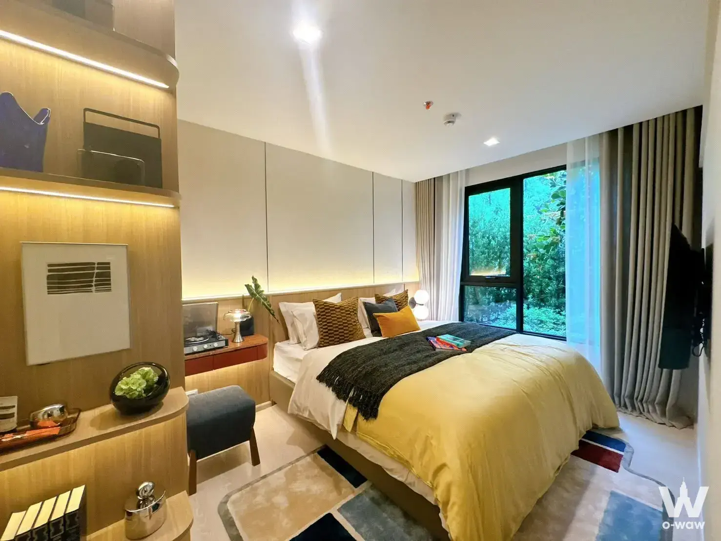 Condo with 1 bedroom for sale at Love Charoen Nakhon — photo 2 of 3