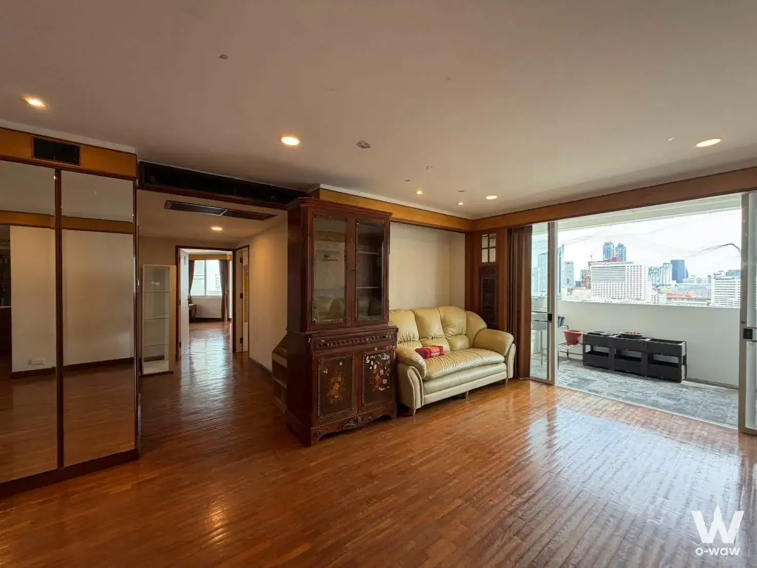 Condo with 2 bedrooms for sale at D.S. Tower 2 — photo 2 of 4