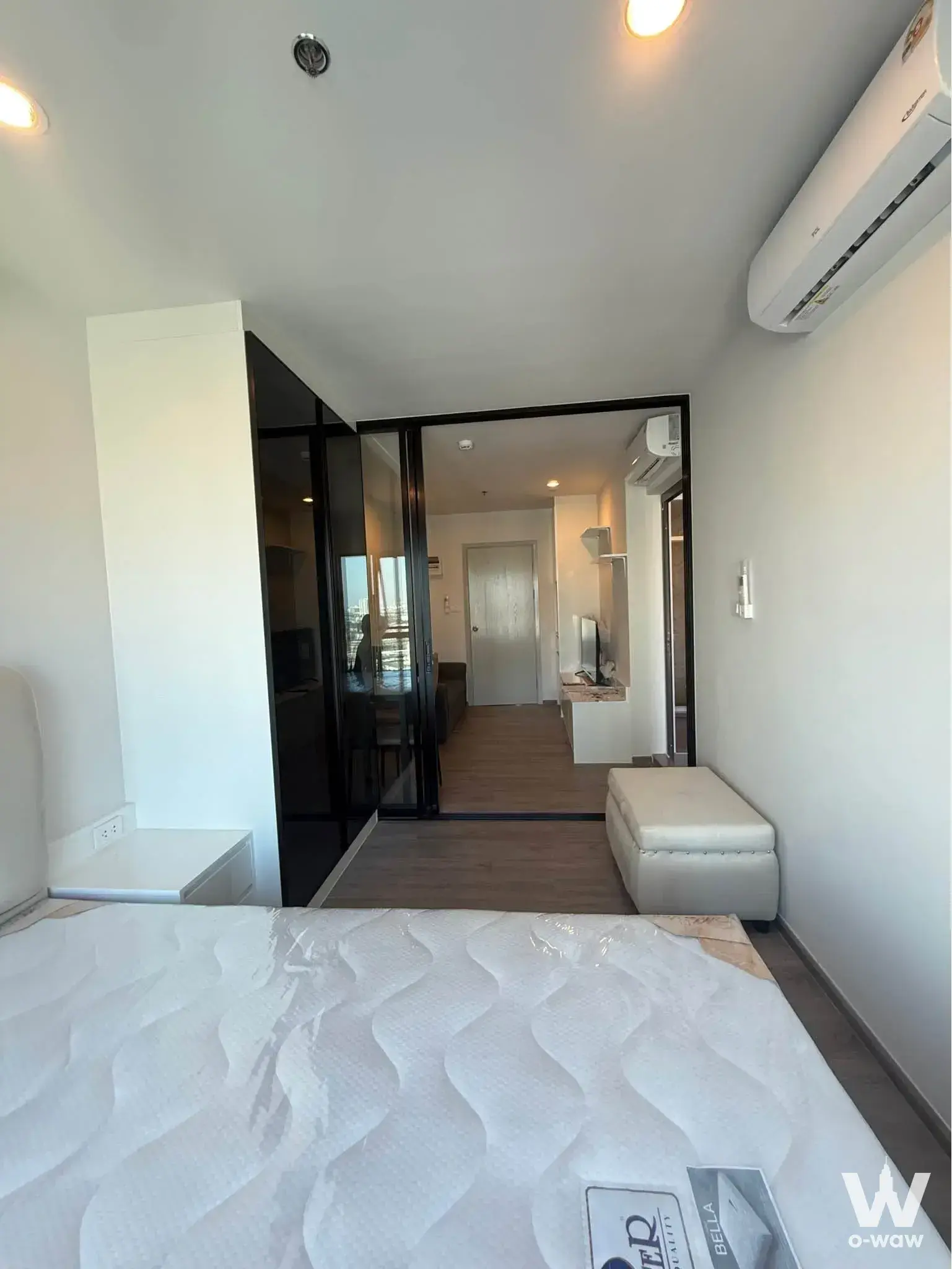 Condo with 1 bedroom for rent at Regent Home Wutthakat — photo 4 of 4
