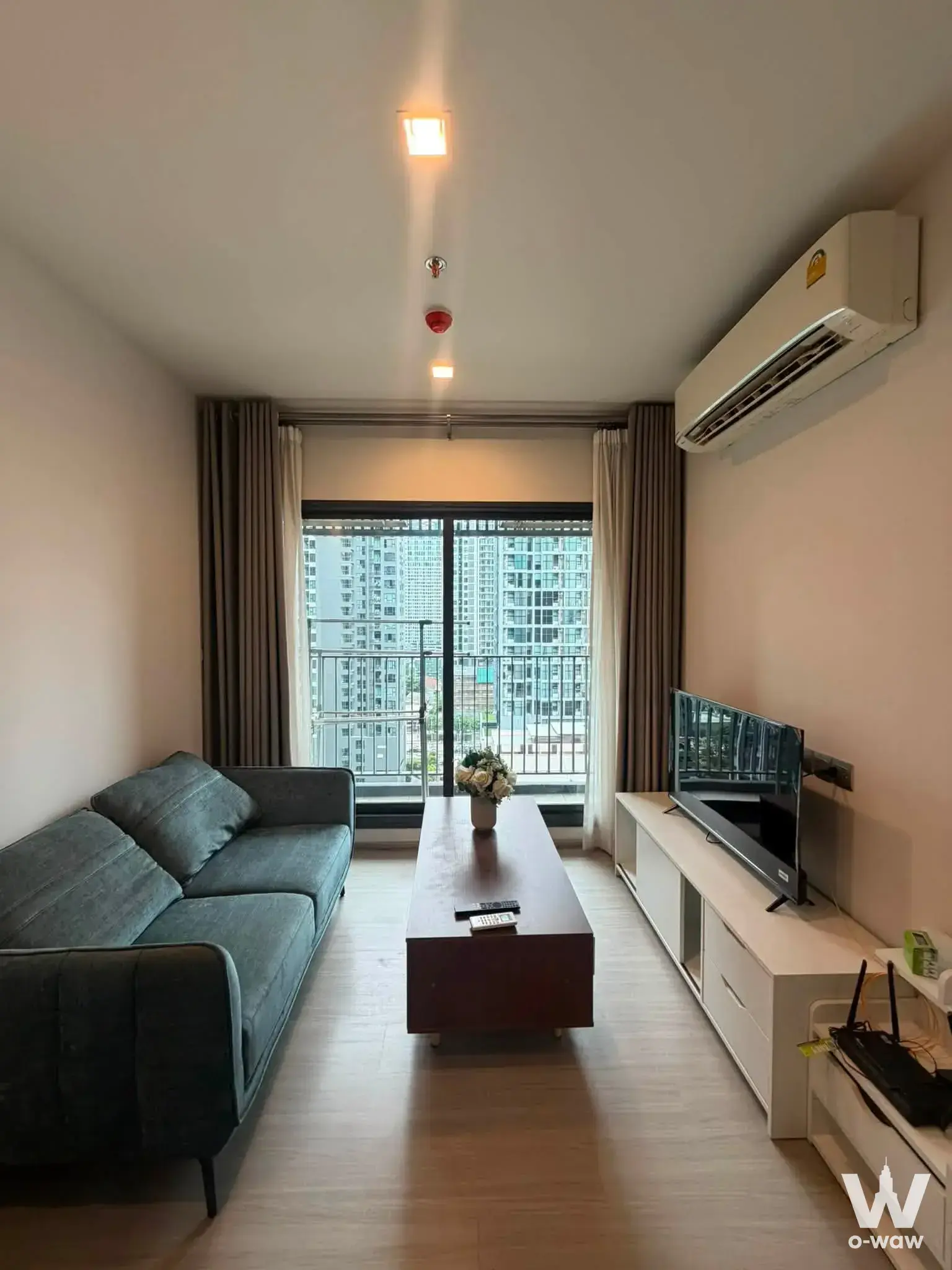 Condo with 1 bedroom for rent at Life Asoke Hype — photo 1 of 5