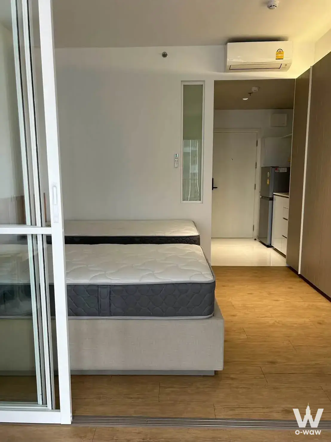 Condo with 1 bedroom for rent at Triple Y Residence — photo 3 of 4