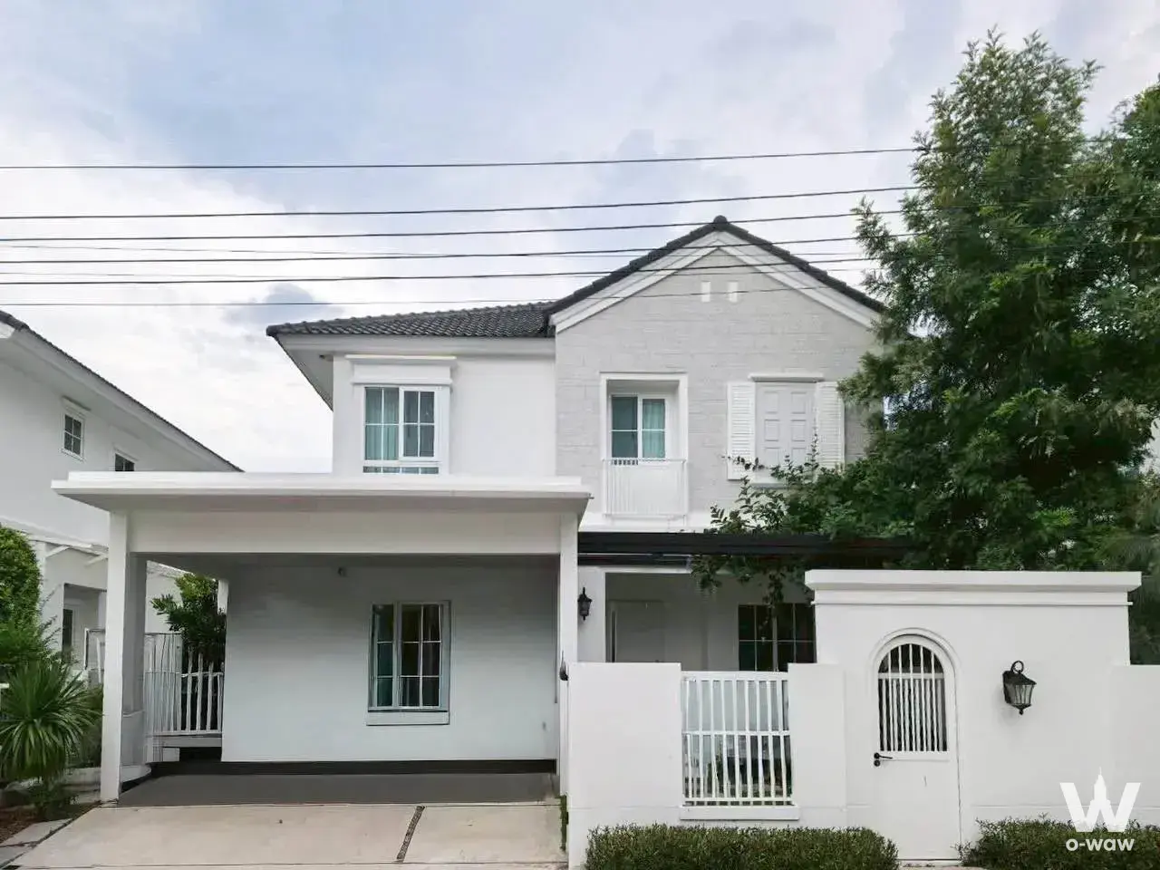 House with 3 bedrooms for rent at Chaiyapruek Bangna KM.15 — photo 1 of 5