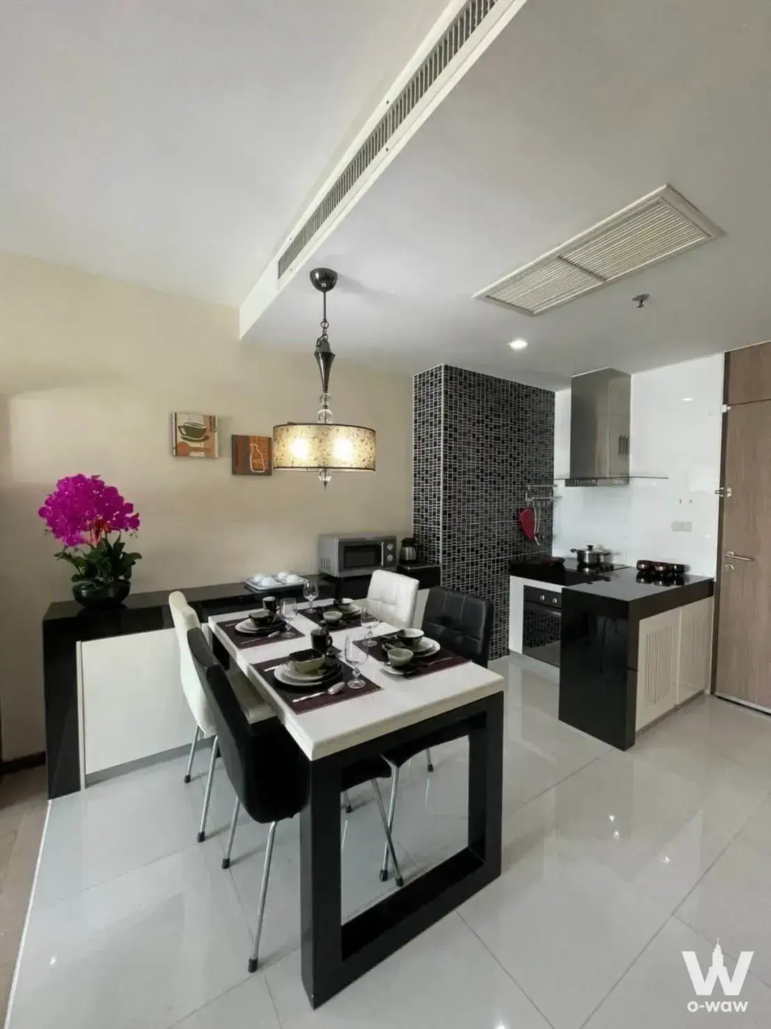 Condo with 2 bedrooms for sale at Noble Remix — photo 3 of 5