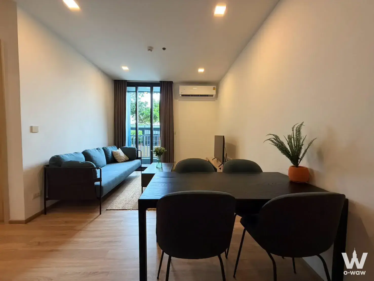 Condo with 2 bedrooms for rent at XT Phayathai — photo 4 of 5
