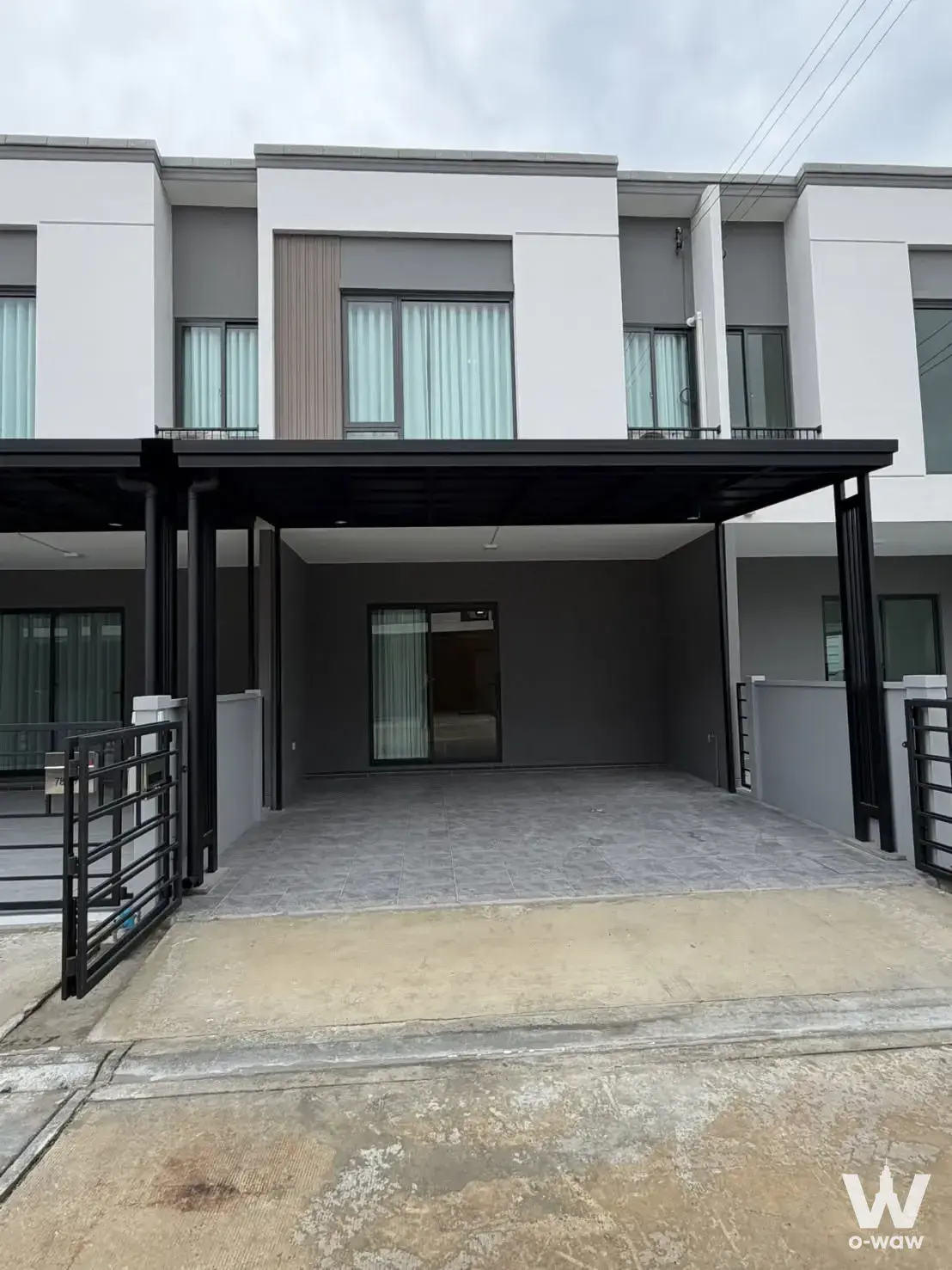 House with 3 bedrooms for rent at Pleno Sukhumvit-Bangna 2 — photo 1 of 5