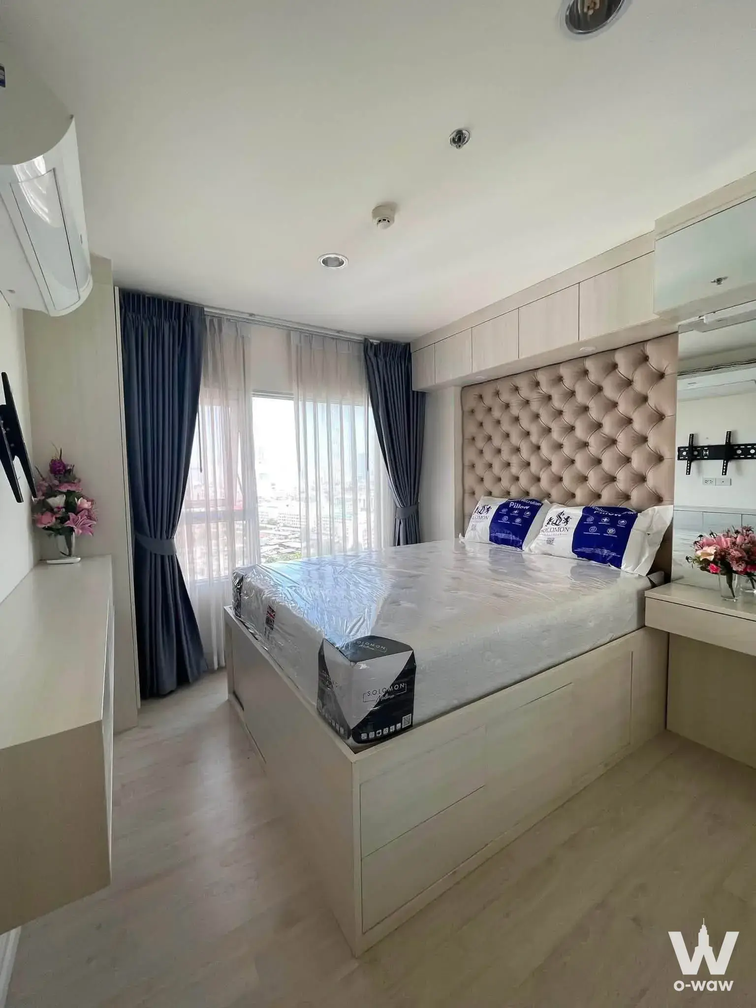 Ratchaphruek Road, Thon Buri, Bangkok 10600, Thailand