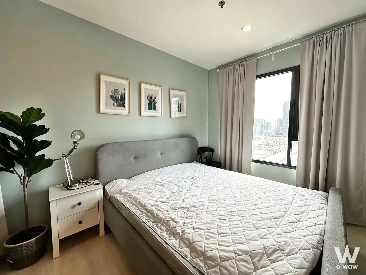 Condo with 1 bedroom for rent at Life Asoke — photo 1 of 5