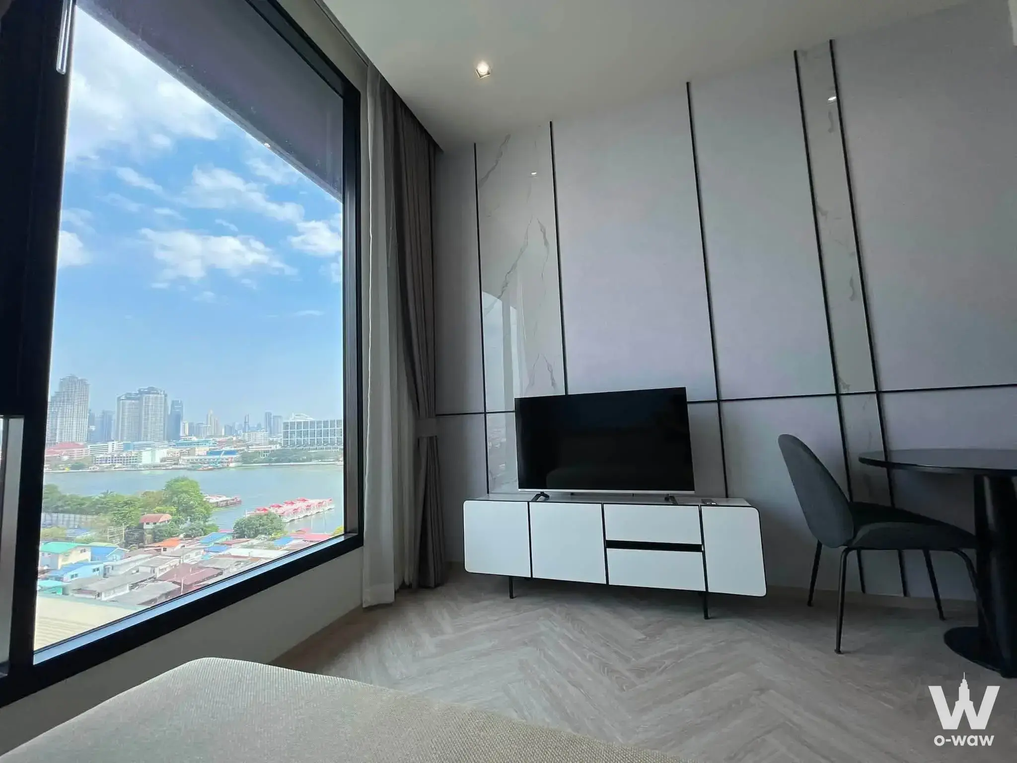 Condo with 1 bedroom for rent at Chapter Charoennakhon–Riverside — photo 2 of 4