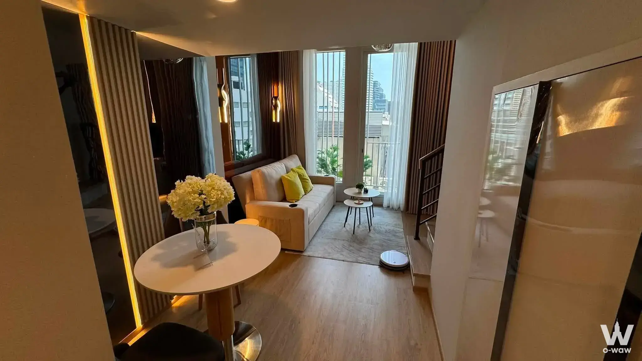 Commercial with 1 bedroom for rent at Culture Chula — photo 3 of 5
