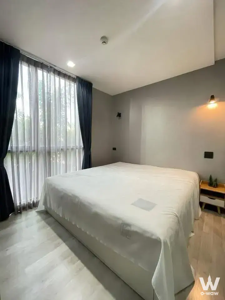 Lat Phrao - Wang Hin, near Sena Nikhom BTS Station