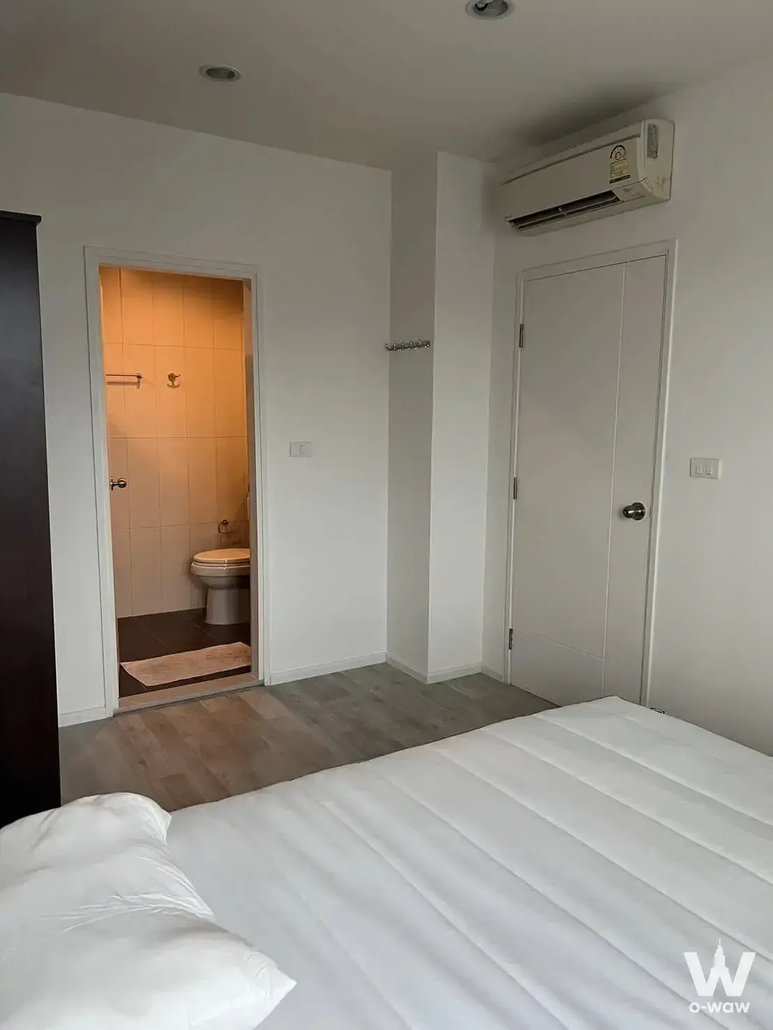 Condo with 1 bedroom for rent at Centric Ratchada-Huai Kwang — photo 4 of 5