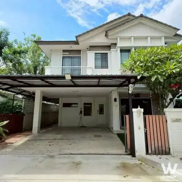 House with 7 bedrooms for rent at Mantana Lake Watcharapol — photo 2 of 5