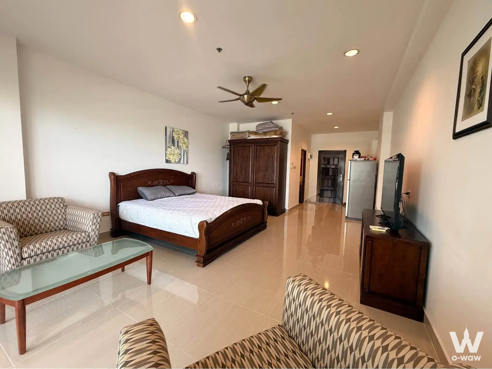 Condo with 1 bedroom for rent at View Talay 8 — photo 2 of 5