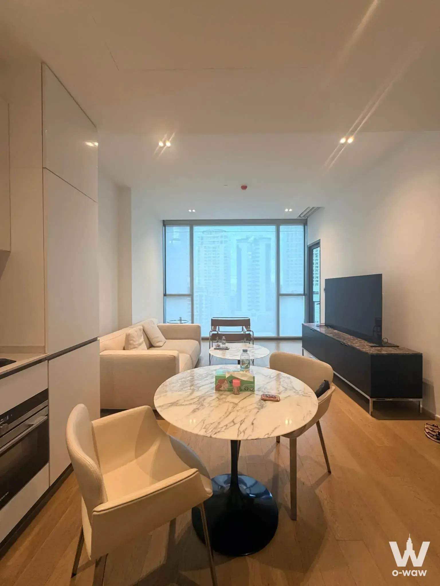 Condo with 1 bedroom for rent at The Strand Thonglor — photo 4 of 5