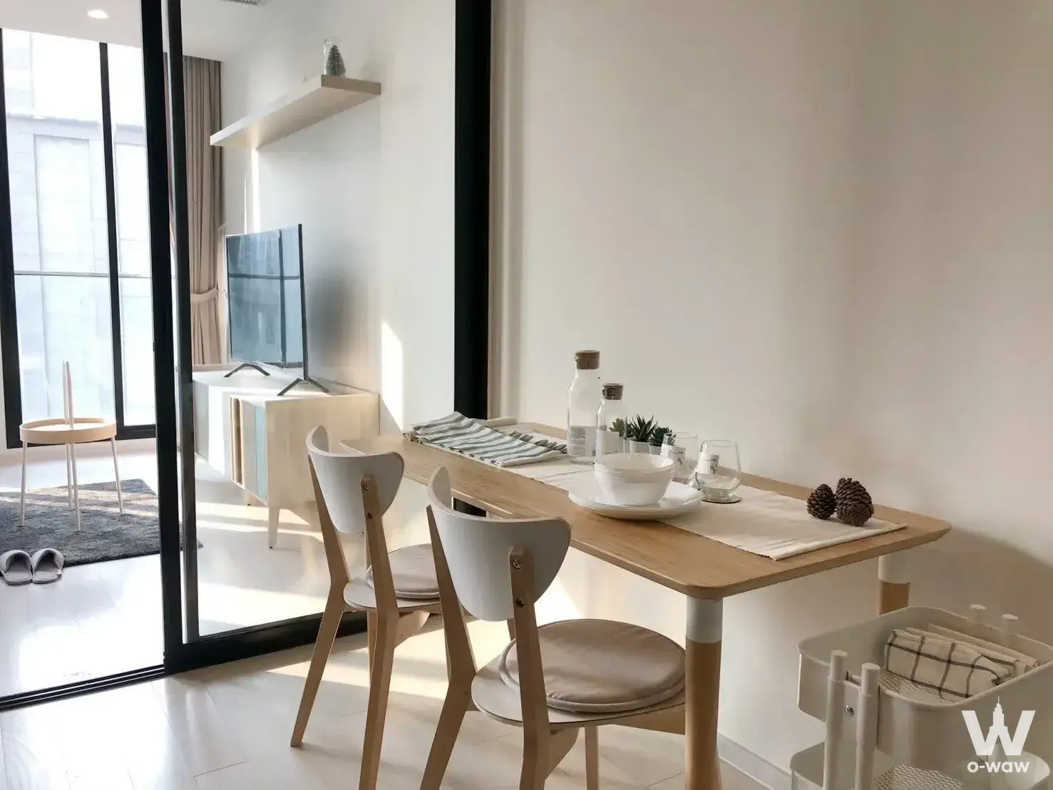Condo with 1 bedroom for sale at Noble Ploenchit — photo 4 of 5
