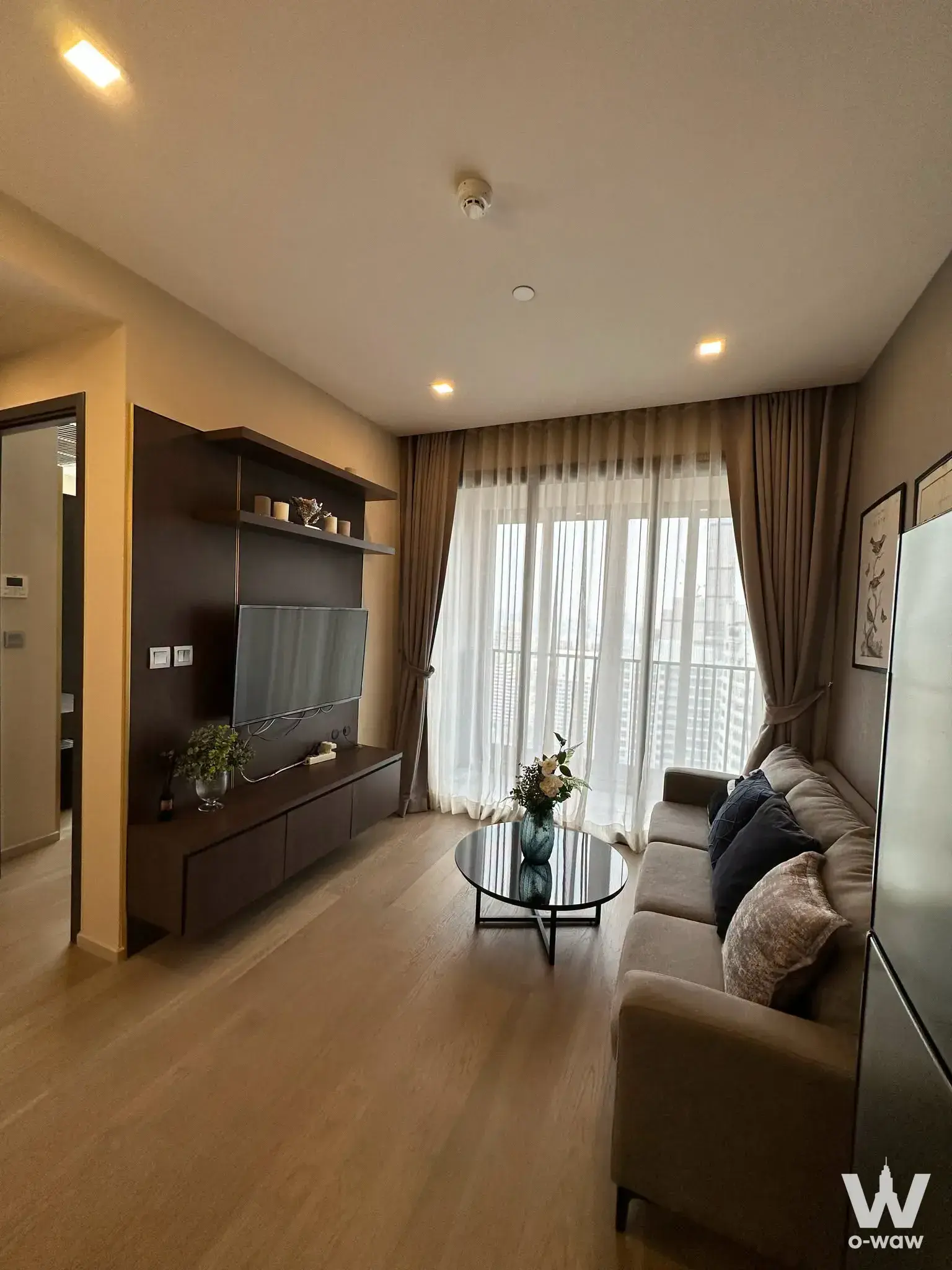 Condo with 2 bedrooms for rent at Ashton Asoke — photo 4 of 5