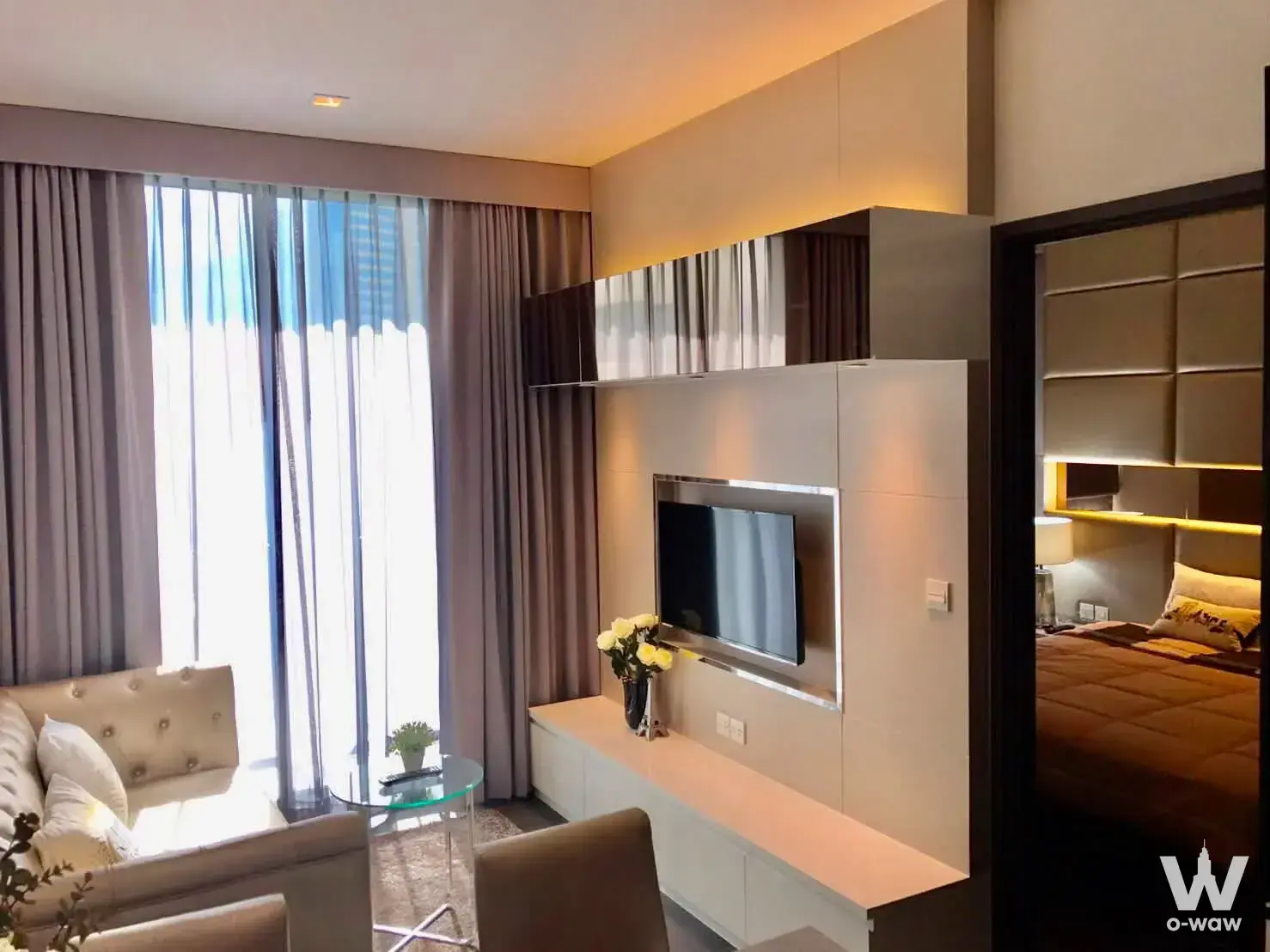 Condo with 1 bedroom for rent at The Edge Sukhumvit 23 — photo 1 of 5
