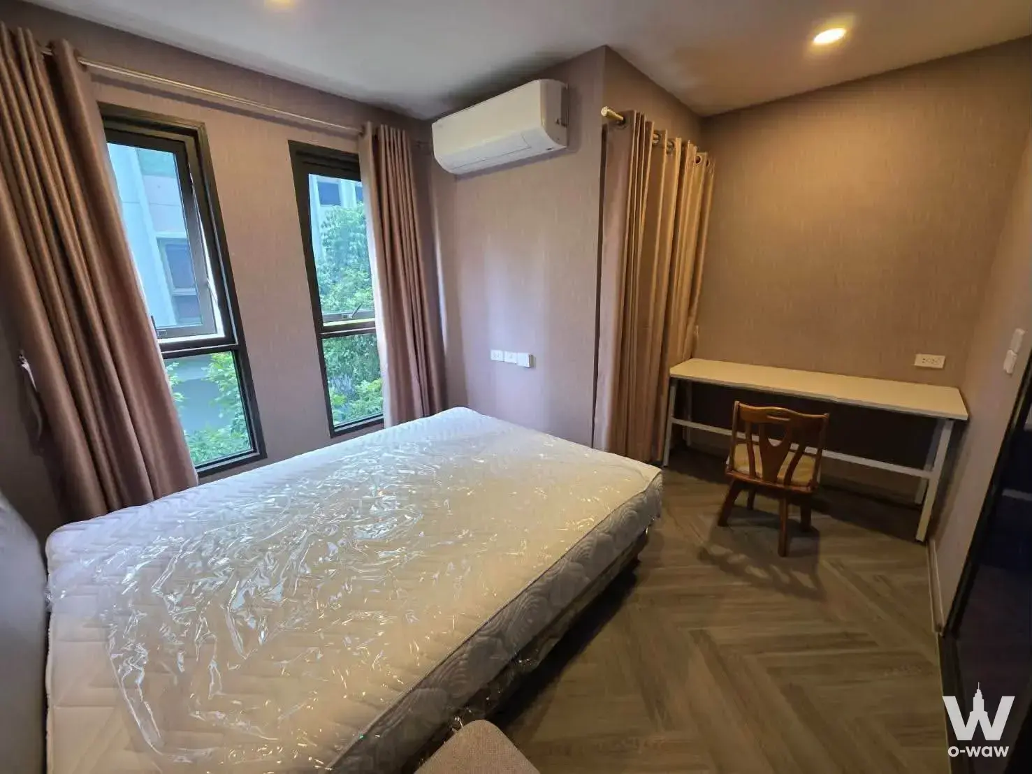 Commercial with 1 bedroom for rent at Aspire Arun Privé — photo 1 of 5