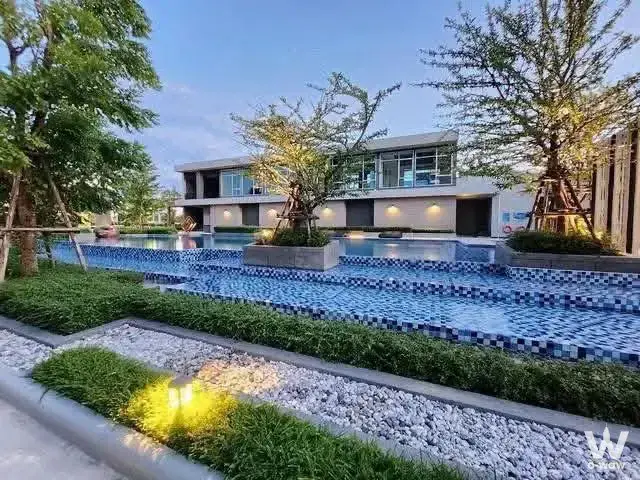 Condo with 1 bedroom for sale at Lumpini Condotown Ekachai 48 — photo 1 of 4