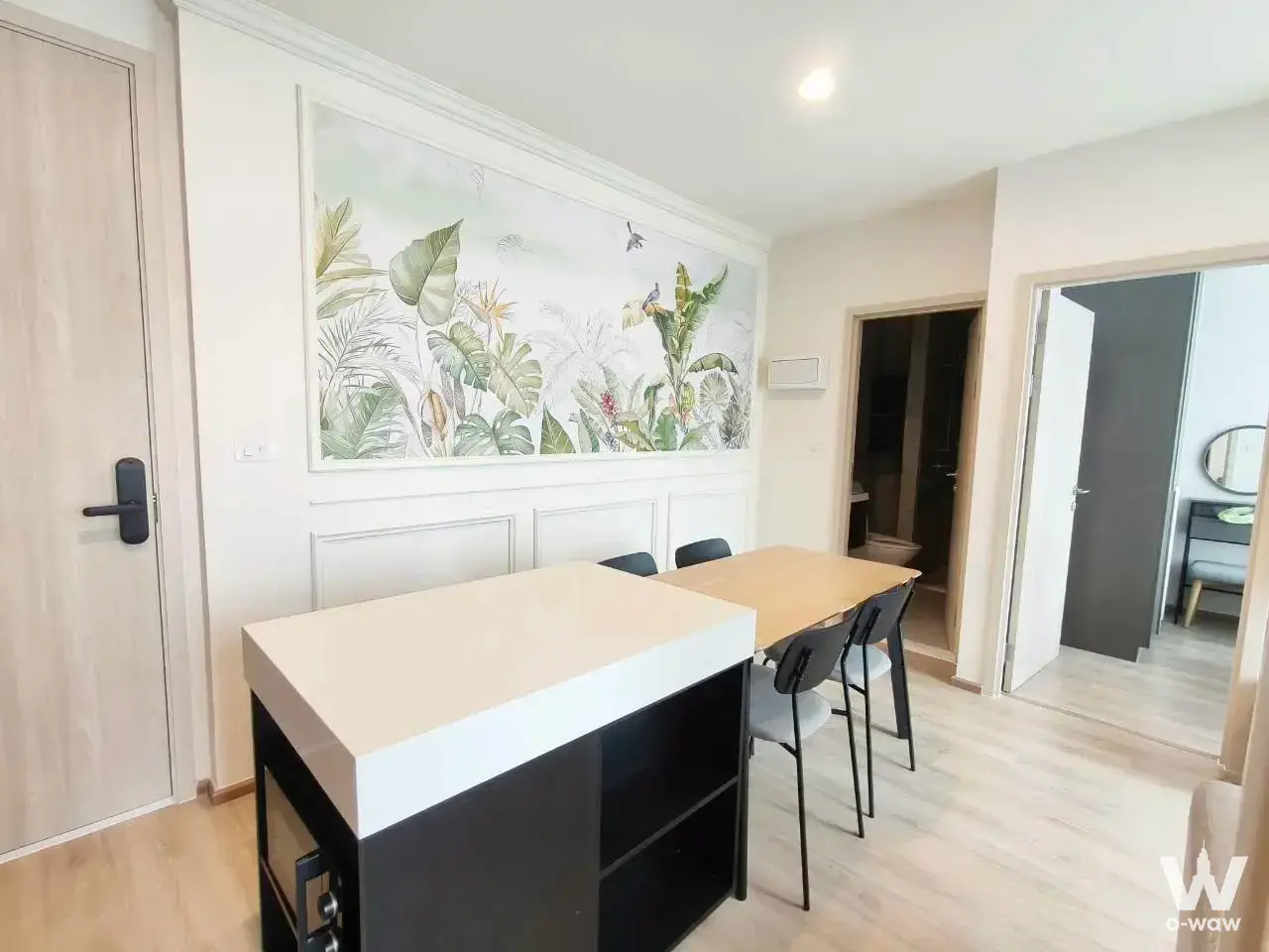 Condo with 2 bedrooms for rent at Nue District R9 — photo 3 of 5