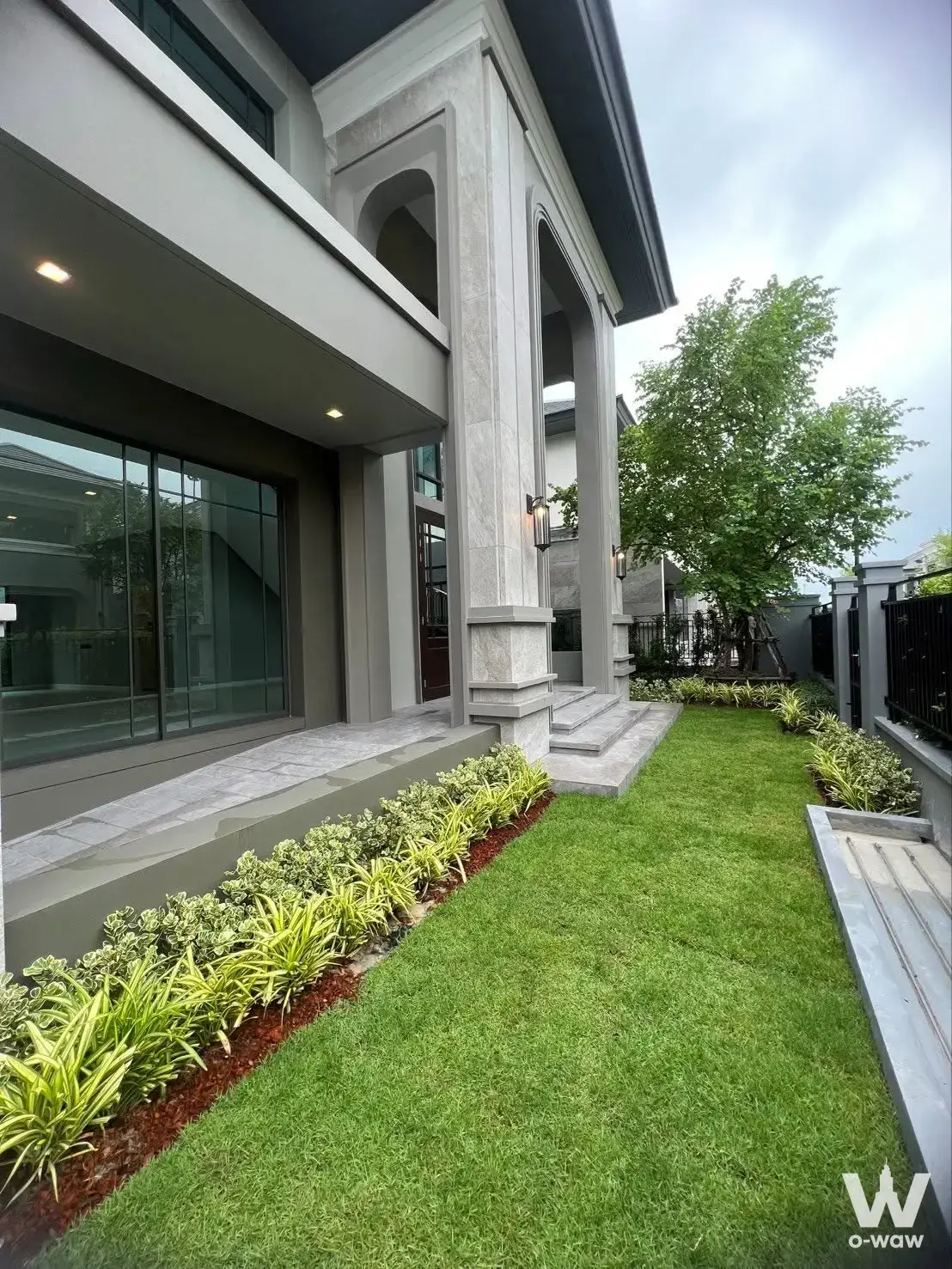 Exterior of Grand Bangkok Boulevard Sathorn 5-bed home with garden