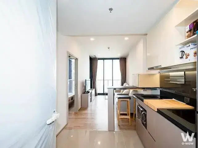 Condo with 1 bedroom for rent at Oka Haus — photo 4 of 5