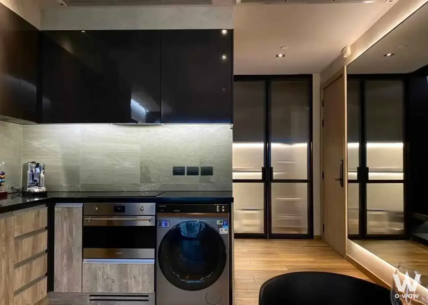 Condo with 2 bedrooms for rent at The Lofts Asoke — photo 5 of 5