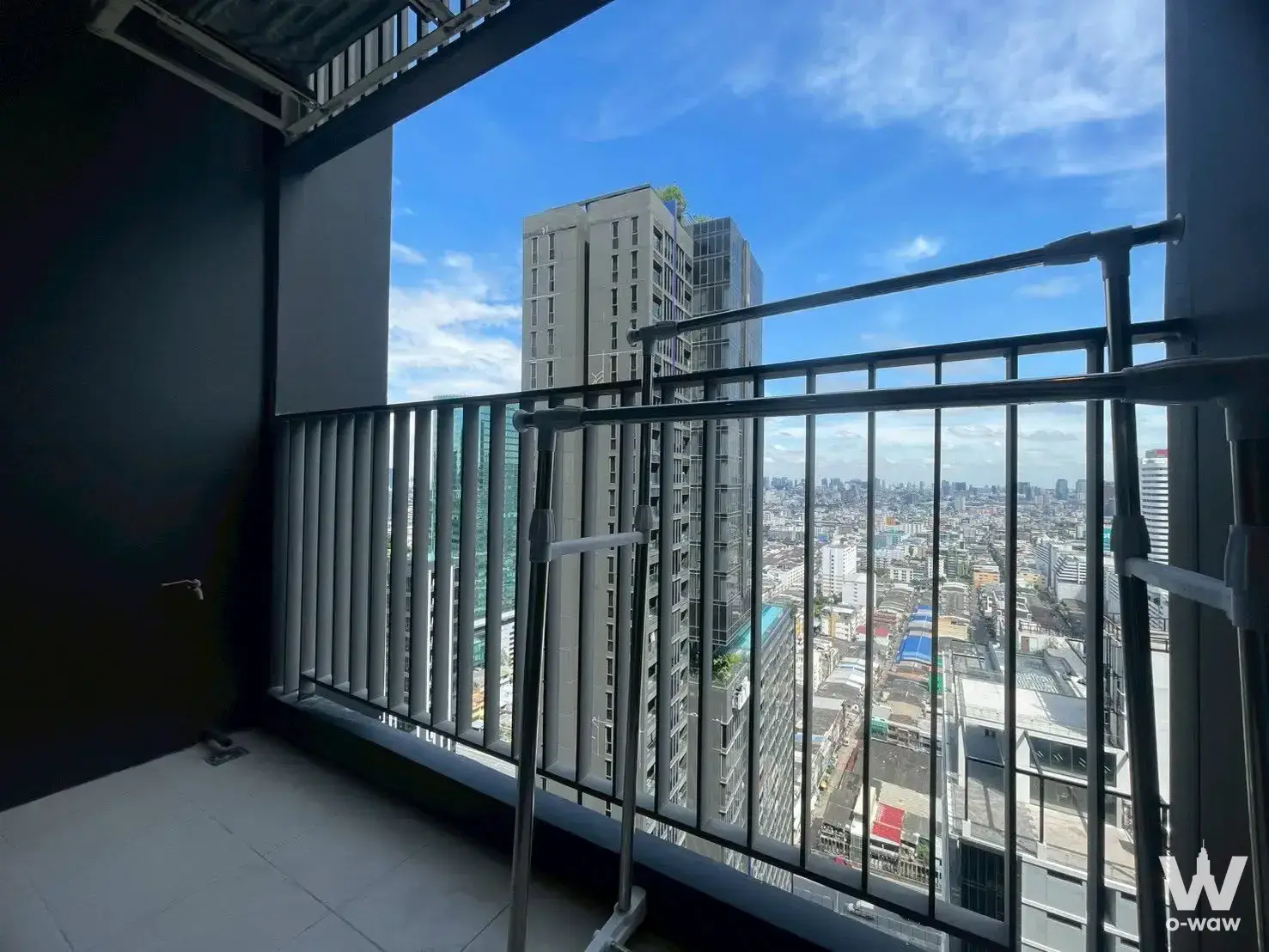 Condo with 1 bedroom for rent at Life Asoke - Rama 9 — photo 2 of 5