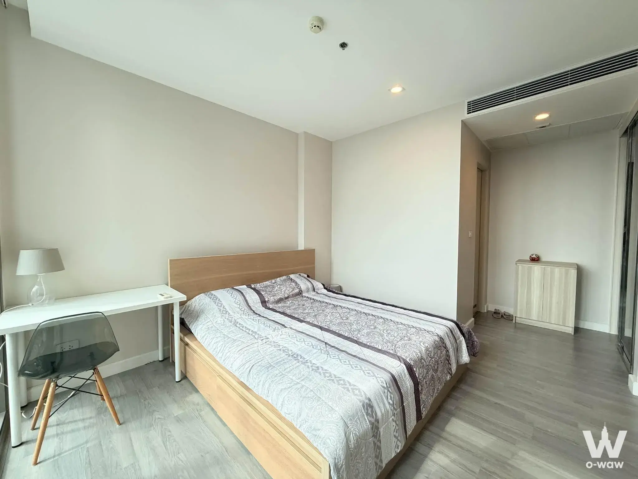44 Krung Thon Buri Road, Khlong San, Bangkok 10600, Thailand