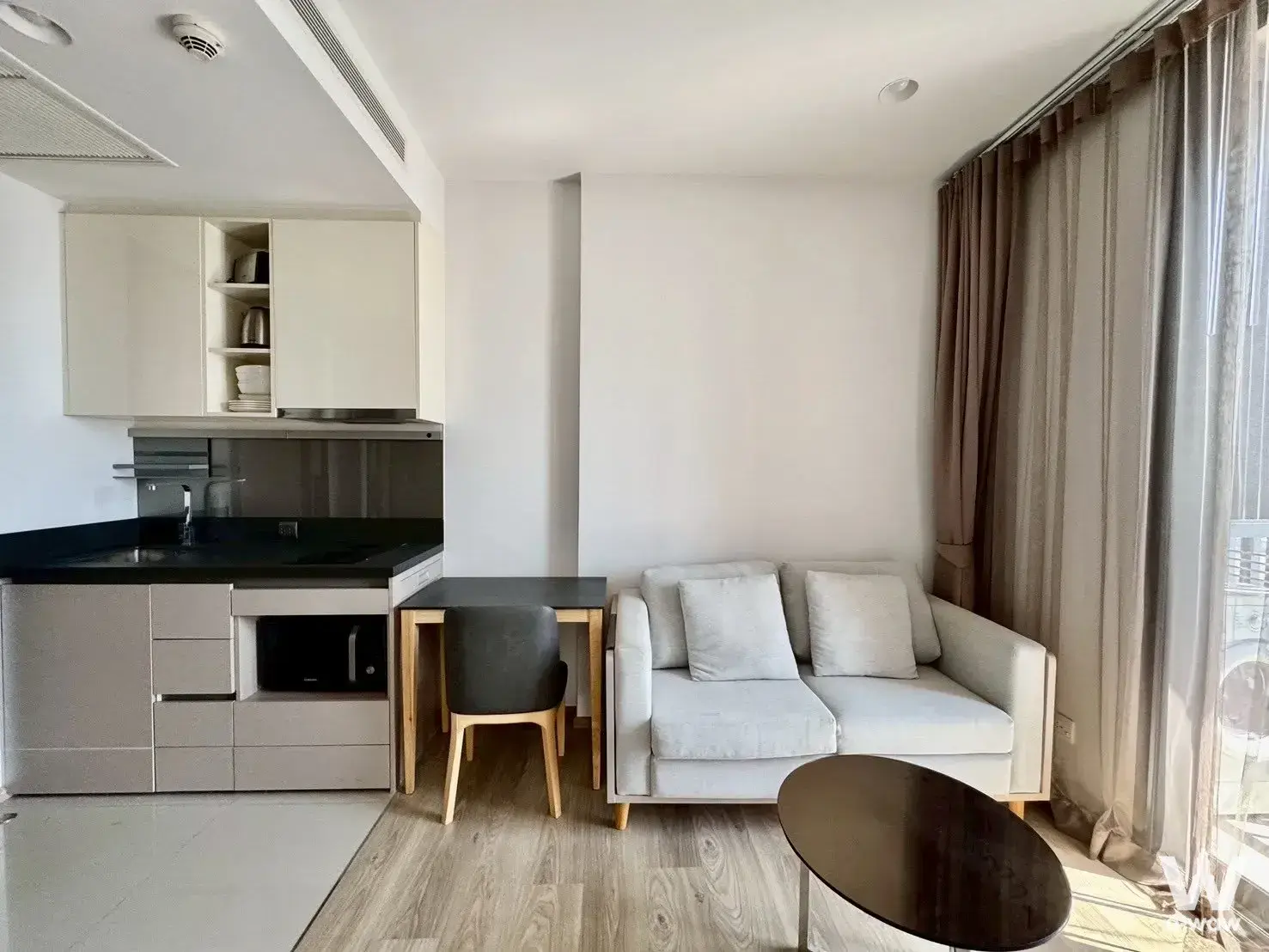 Condo with 1 bedroom for rent at Oka Haus — photo 3 of 5