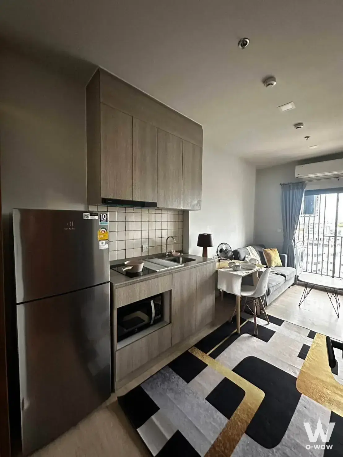 Condo with 1 bedroom for rent at Metris Phatthanakan-Ekkamai — photo 3 of 4