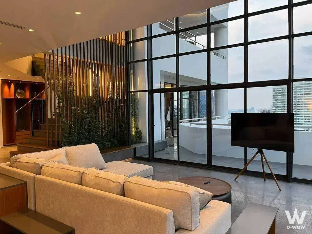 Condo with 3 bedrooms for sale at The Park Condominium — photo 1 of 5