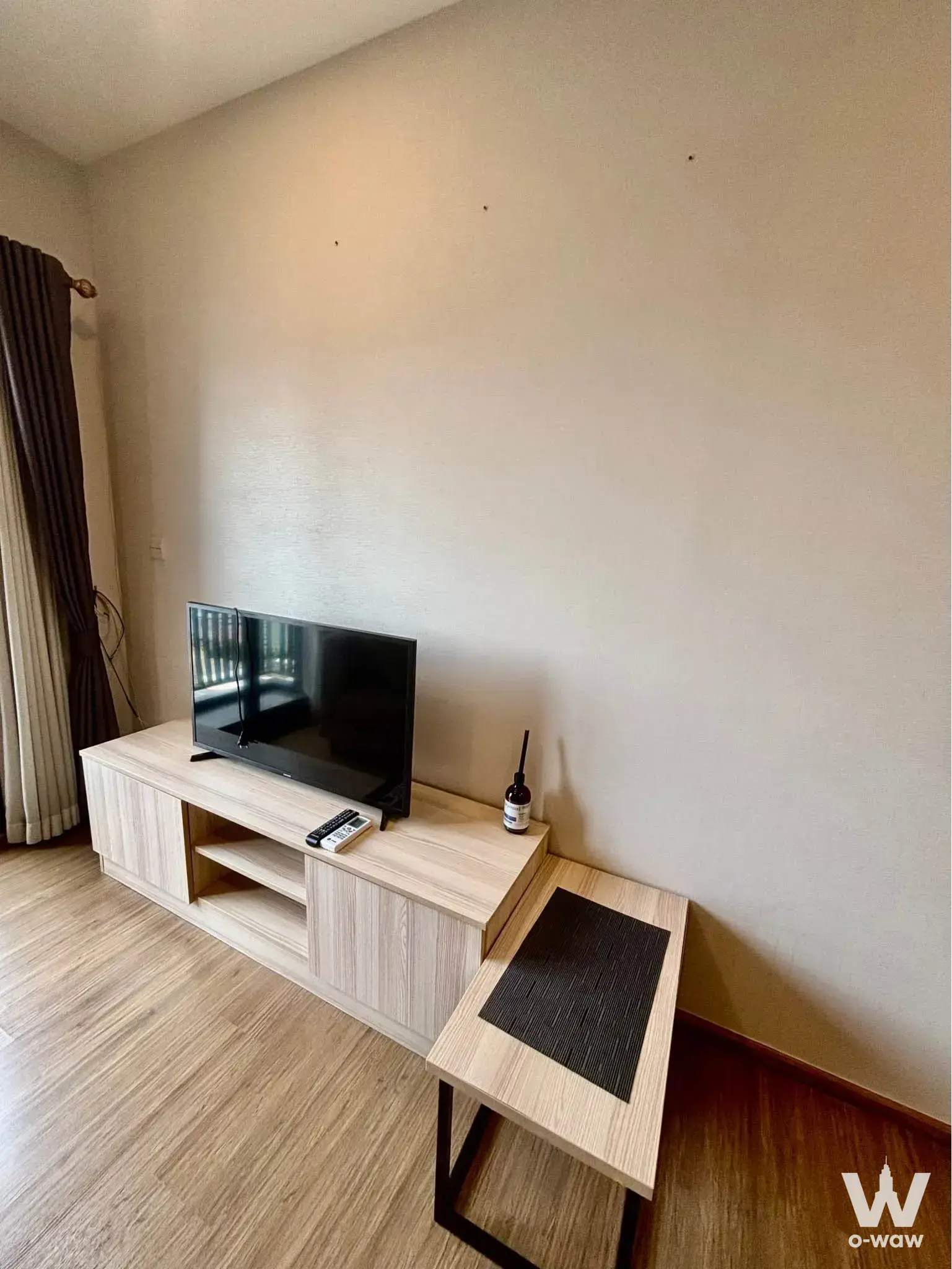 Condo with 2 bedrooms for rent at Metris Rama 9-Ramkumhang — photo 3 of 5