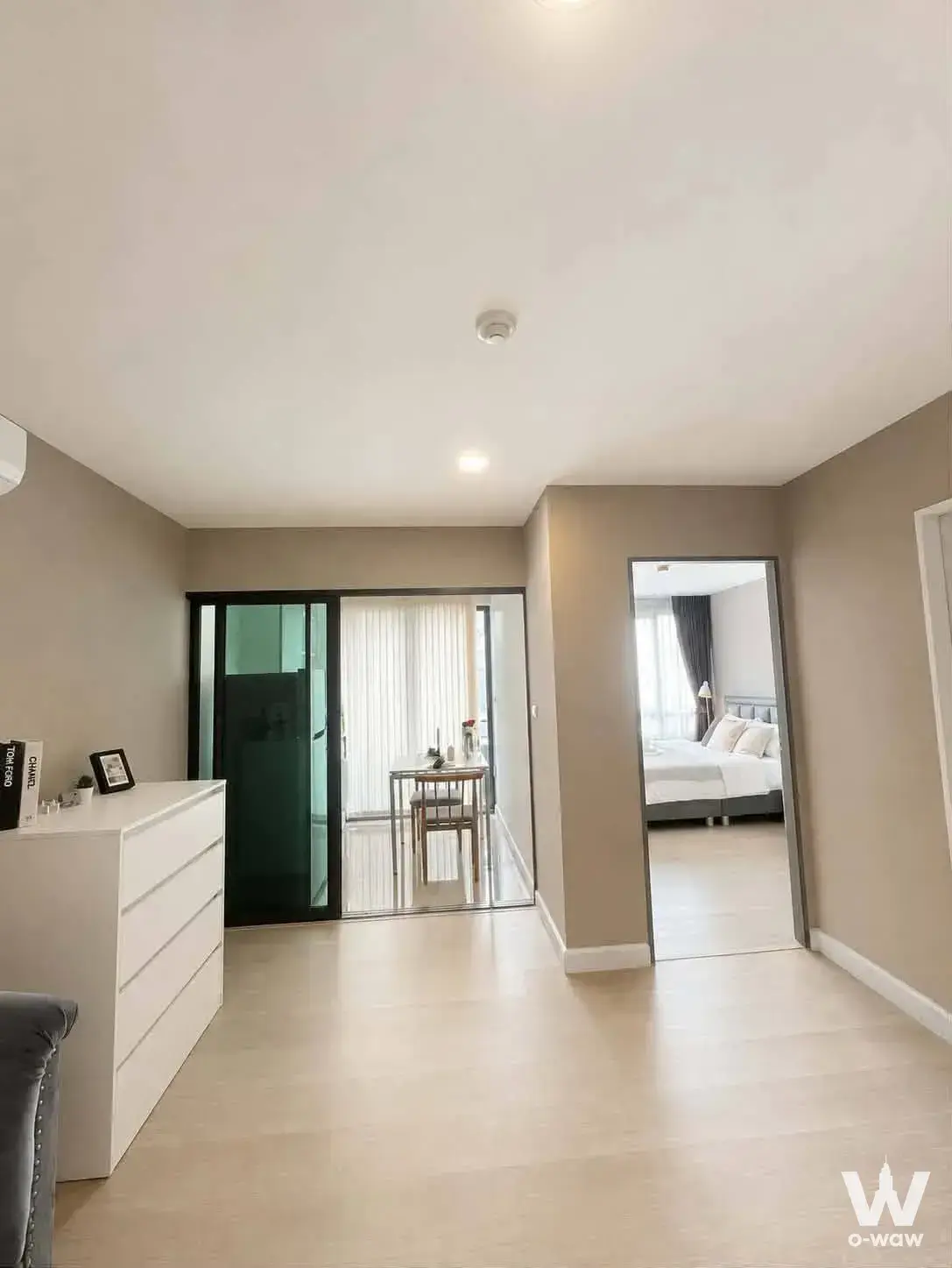 Condo with 1 bedroom for rent at Metro Luxe Ratchada — photo 1 of 5