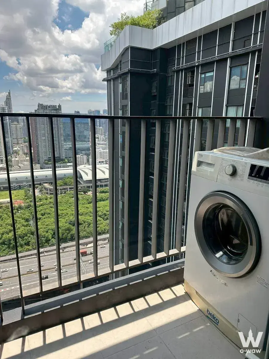 Condo with 1 bedroom for rent at Life Asoke - Rama 9 — photo 3 of 5