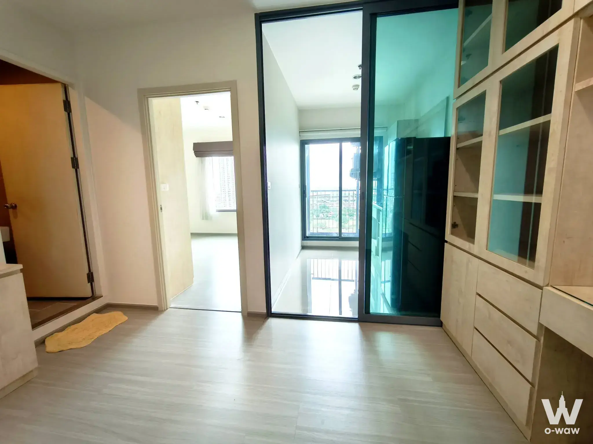 Condo with 1 bedroom for rent at ASPIRE SATHORN-RATCHAPRUK — photo 2 of 5