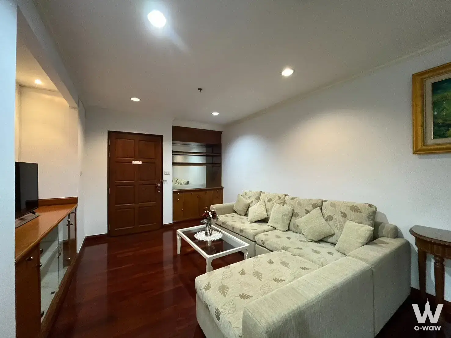 Condo with 2 bedrooms for rent at Baan Suanpetch — photo 2 of 5