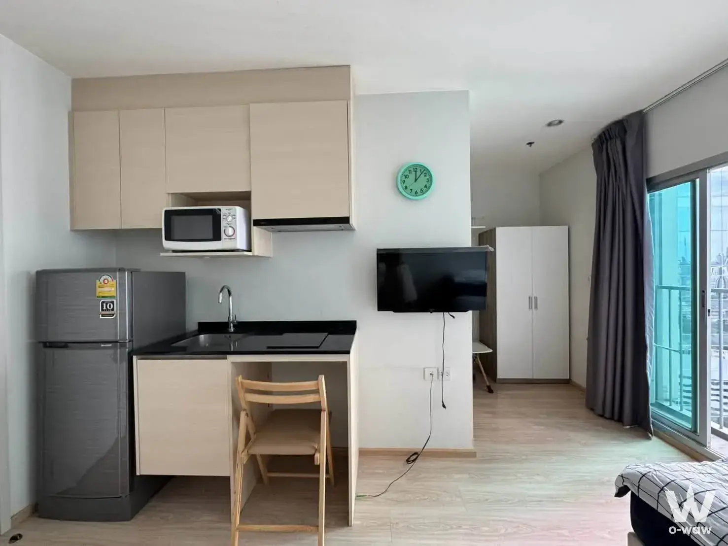 Condo with 1 bedroom for rent at Noble Revolve Ratchada 2 — photo 2 of 5
