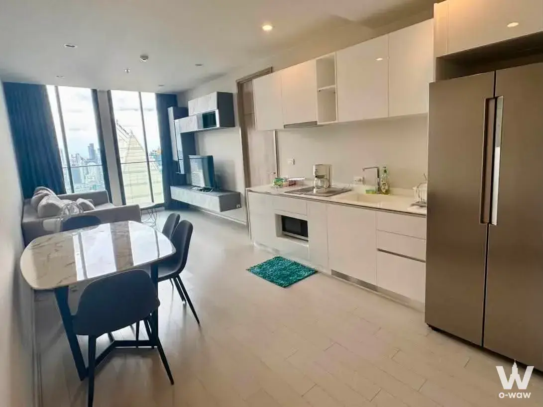 Condo with 1 bedroom for rent at Noble Ploenchit — photo 1 of 5