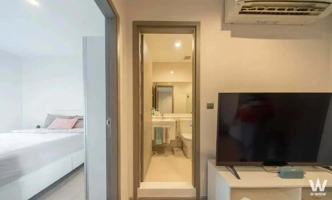 Condo with 1 bedroom for sale at Life Asoke Hype — photo 2 of 5