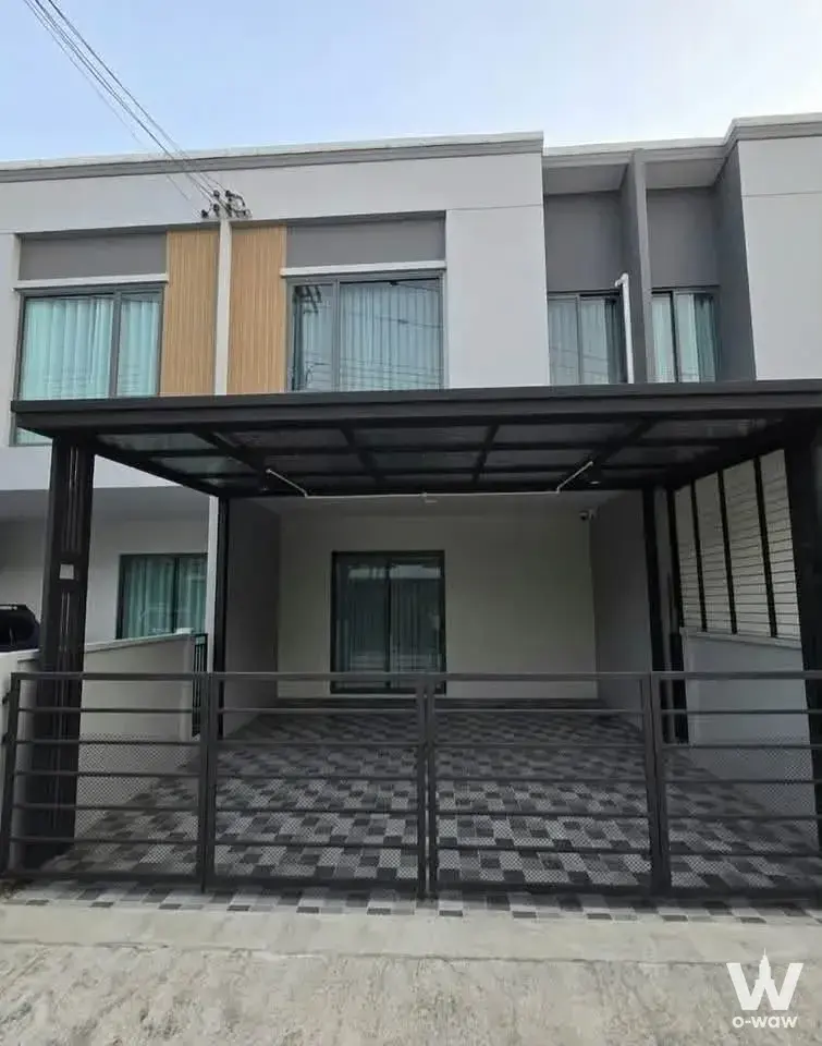 Vibhavadi-Chaengwattana area, Bangkok (near IMPACT Muang Thong Thani, IT Square, Robinson Si Saman, Big C Chaengwattana, Central Chaengwattana, Government Center Chaengwattana, Mongkut Wittayalai Hospital, Chula Phorn Hospital, and Harrow International School)