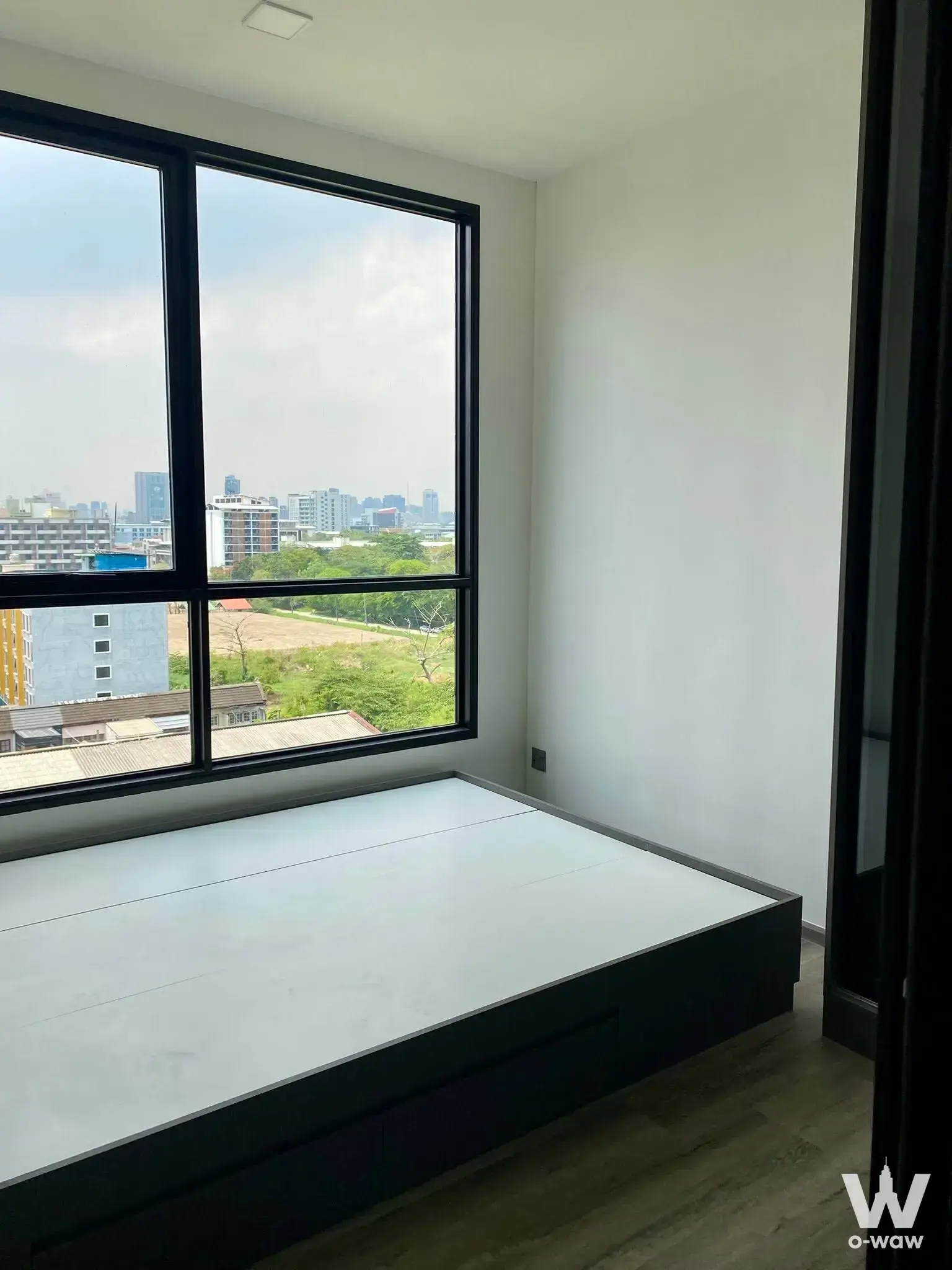 Near BTS Bang Buai Station, close to Kasetsart University and Sripatum University