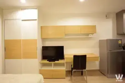 Condo with 1 bedroom for rent at Ideo Wutthakat — photo 2 of 4