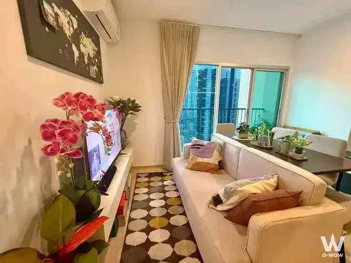 Condo with 2 bedrooms for rent at Noble Revolve Ratchada 2 — photo 2 of 5
