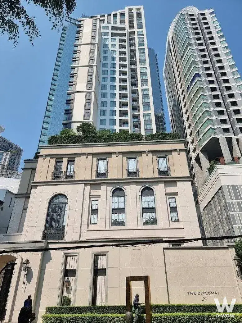 Condo with 1 bedroom for rent at The Diplomat 39 — photo 2 of 5
